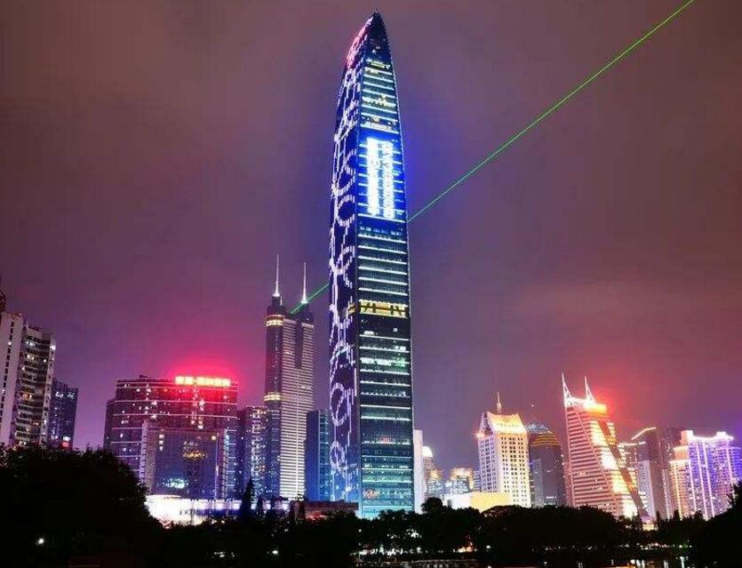深圳京基100大厦幕墙灯光秀广告