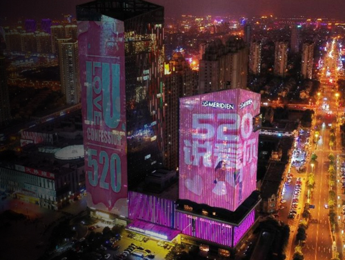 无锡双子塔灯光秀广告