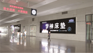 上海虹桥站广告
