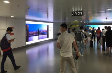 银川机场广告