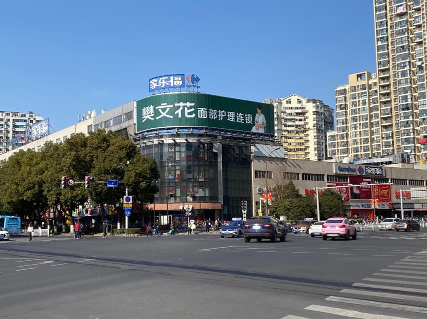 无锡户外大牌广告