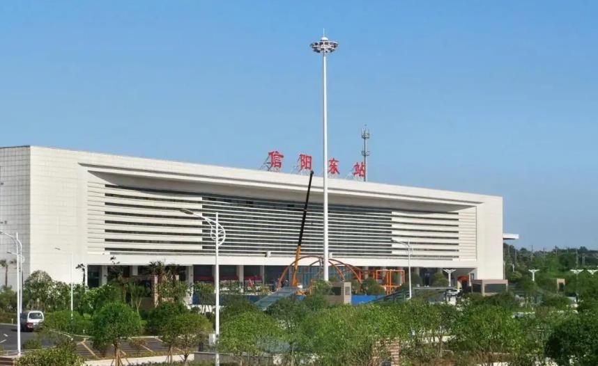 信阳一杭州线高铁列车广告