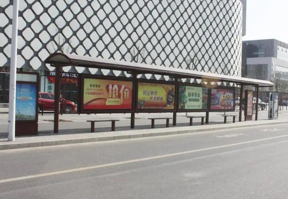 沈阳候车亭广告