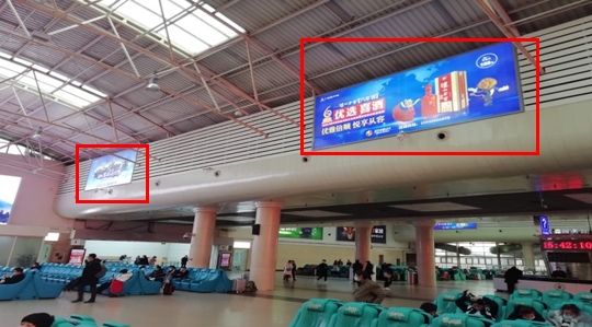 大连站高铁灯箱广告
